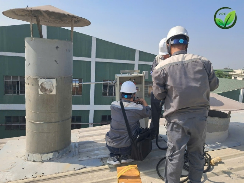 yếu tố ảnh hưởng chi phí quan trắc